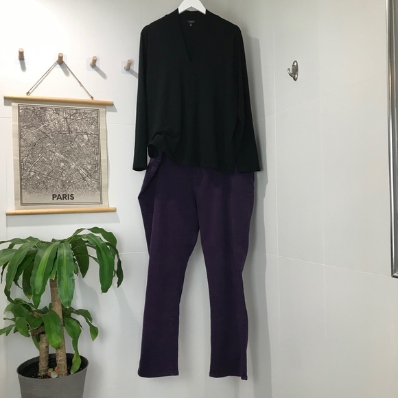 Talbots V-Neck Rayon Jersey Top - Picture 8 of 8